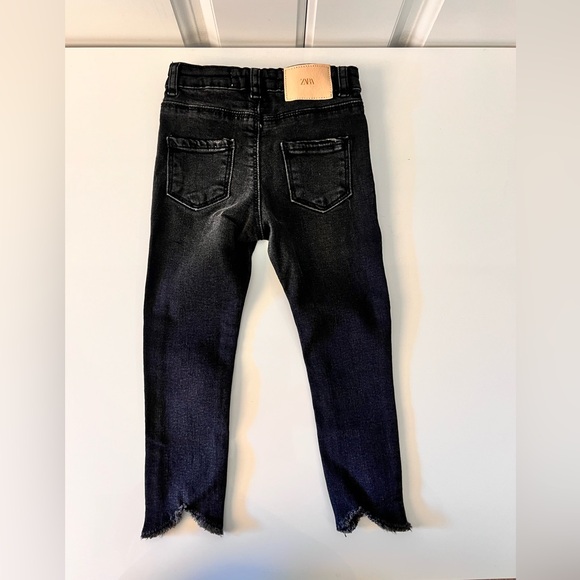 Zara - Girls Black Skinny Distressed Frayed Jeans - Size 2-3Y - NWT - Picture 2 of 11